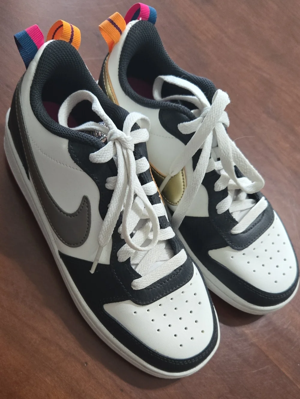 Nike Court Borough Low 2 Sz 4y